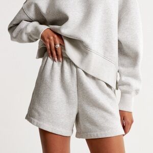 Abercrombie Vintage Sunday Short